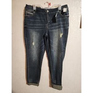 Maurices Skinny Boyfriend Jeans Denim Flex sz 14 Ultimate Comfort Embroidered